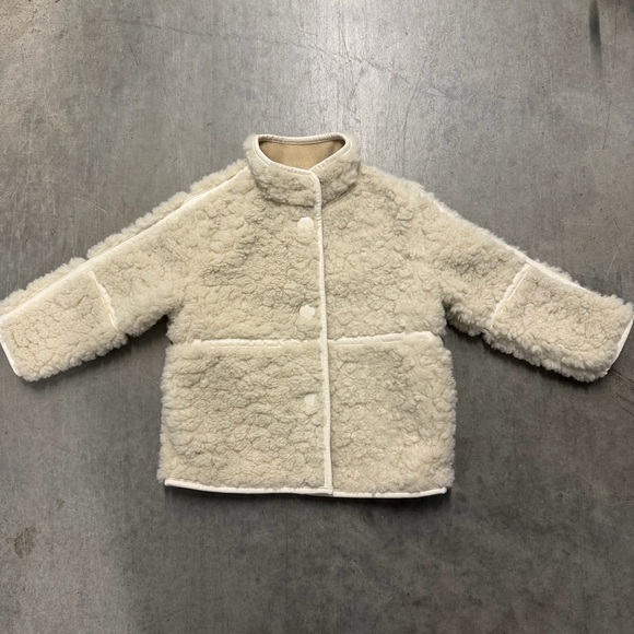 H&M fluffy jacket - Picture 2 of 8